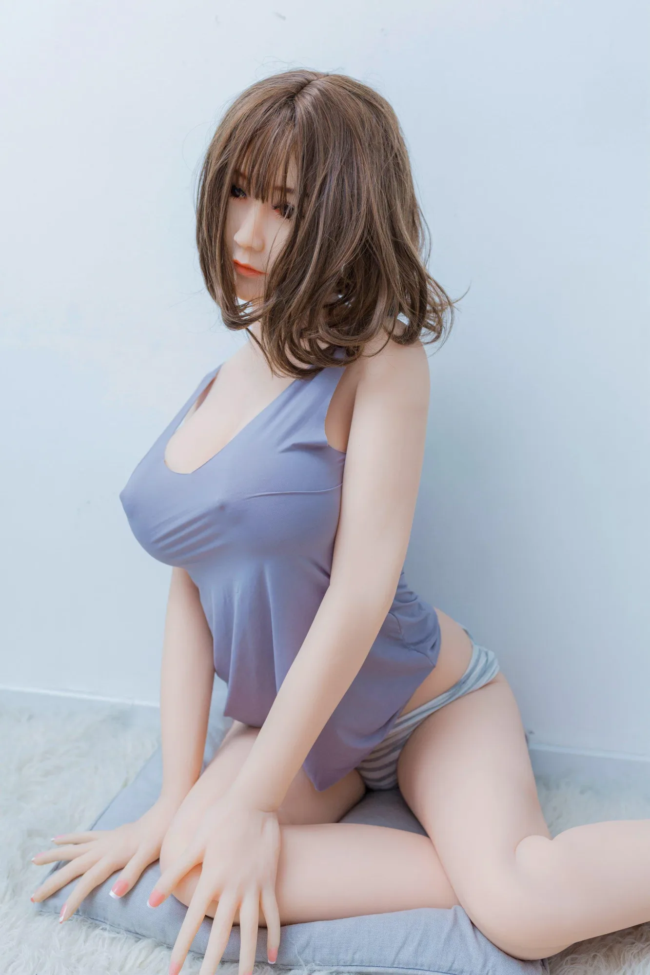 WM 168cm E - Kate view 8