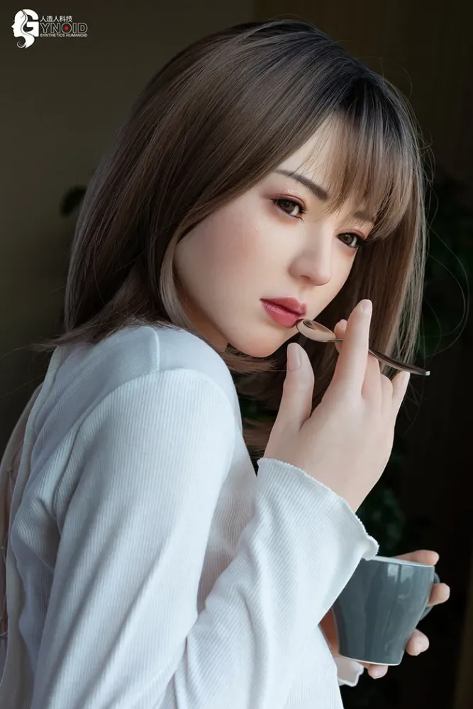 Gynoid Model 15 - Wan Ying view 6