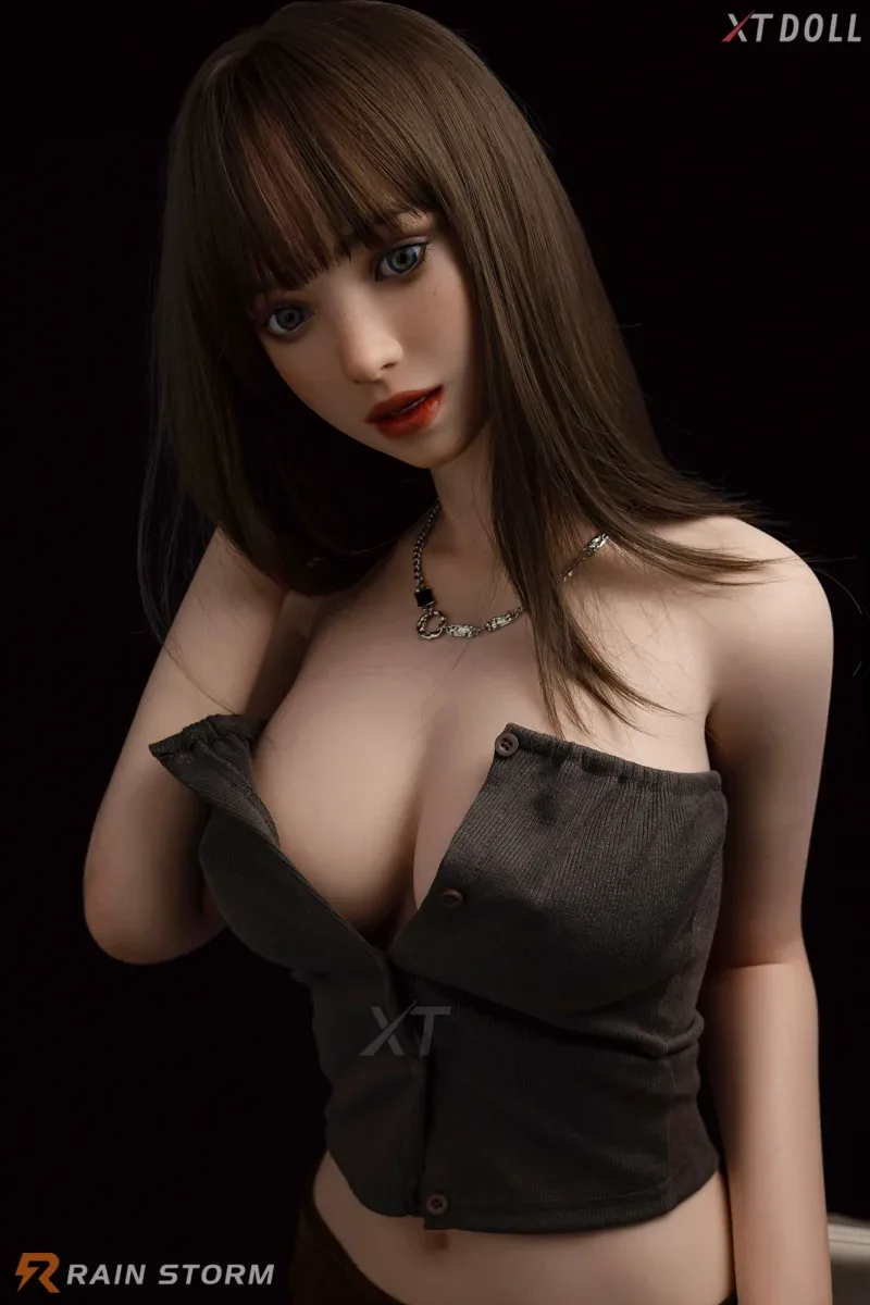 XT Doll 163cm F cup Silicone - Elena view 2