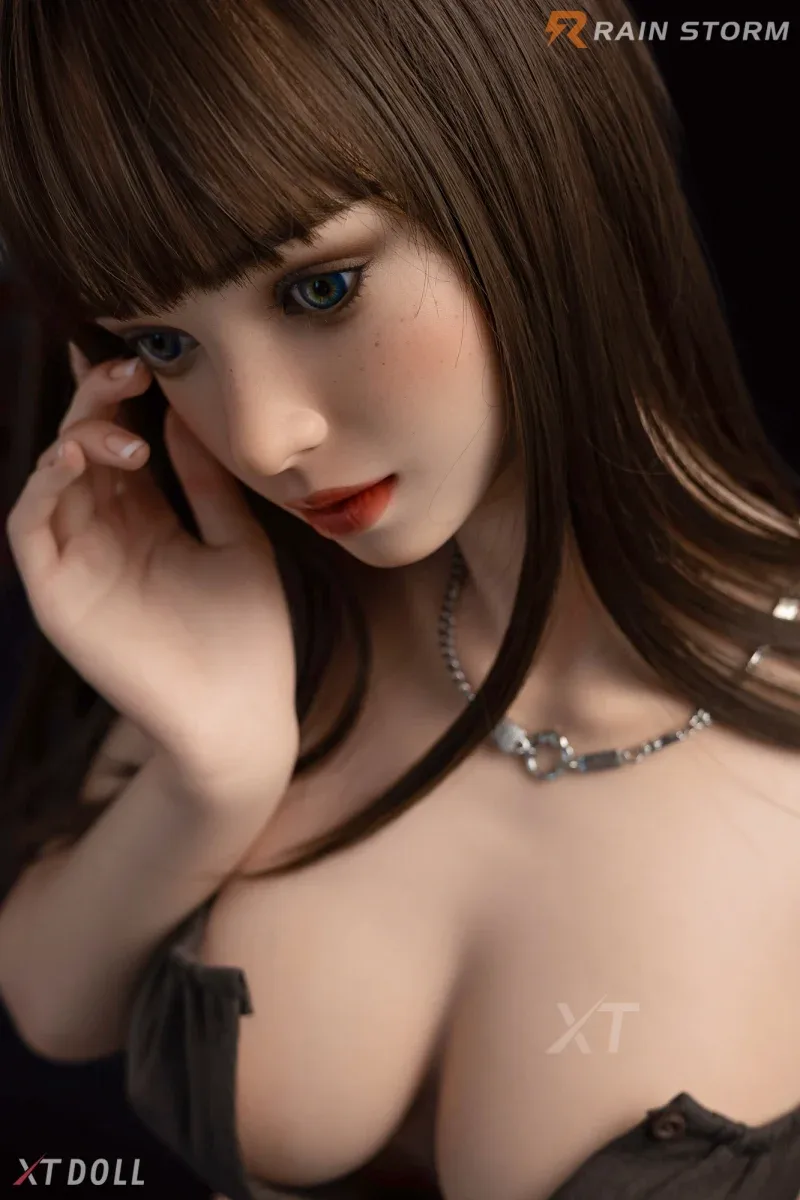 XT Doll 163cm F cup Silicone - Elena view 6