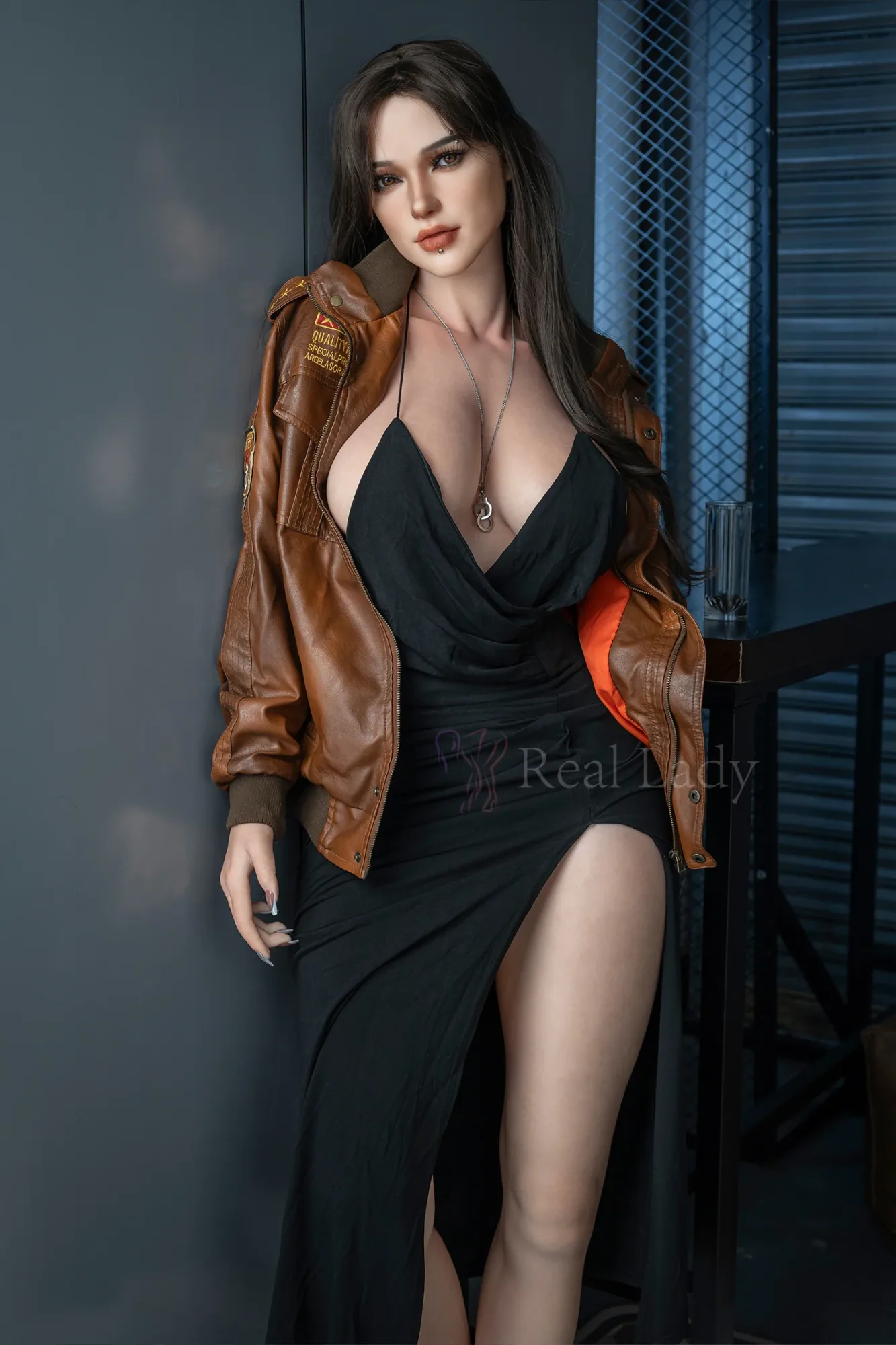 Real Lady 168cm E cup - Heidi [Neon Afterglow Collection] view 3