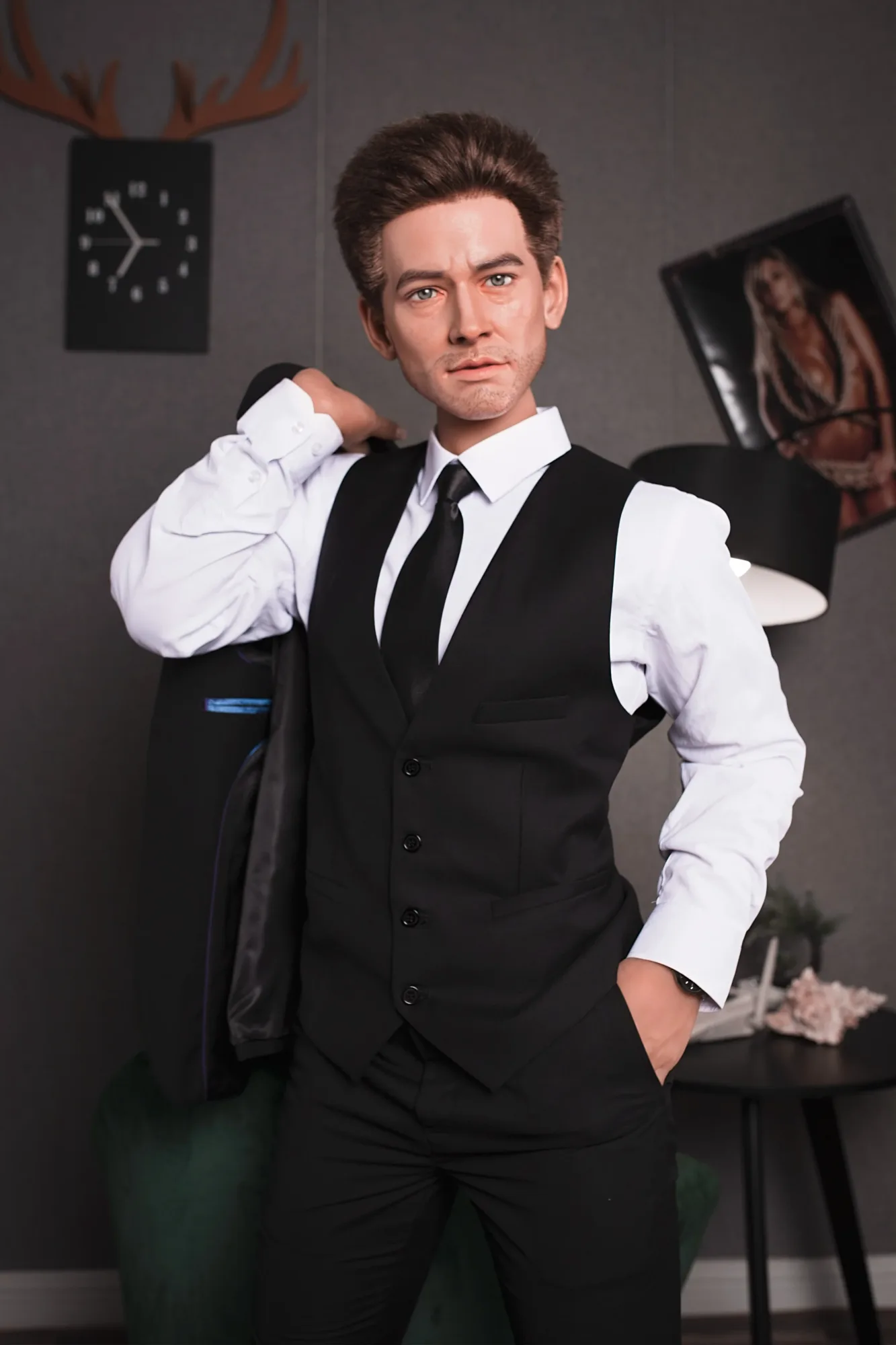 AF 180cm Hybrid Male - Mark view 6