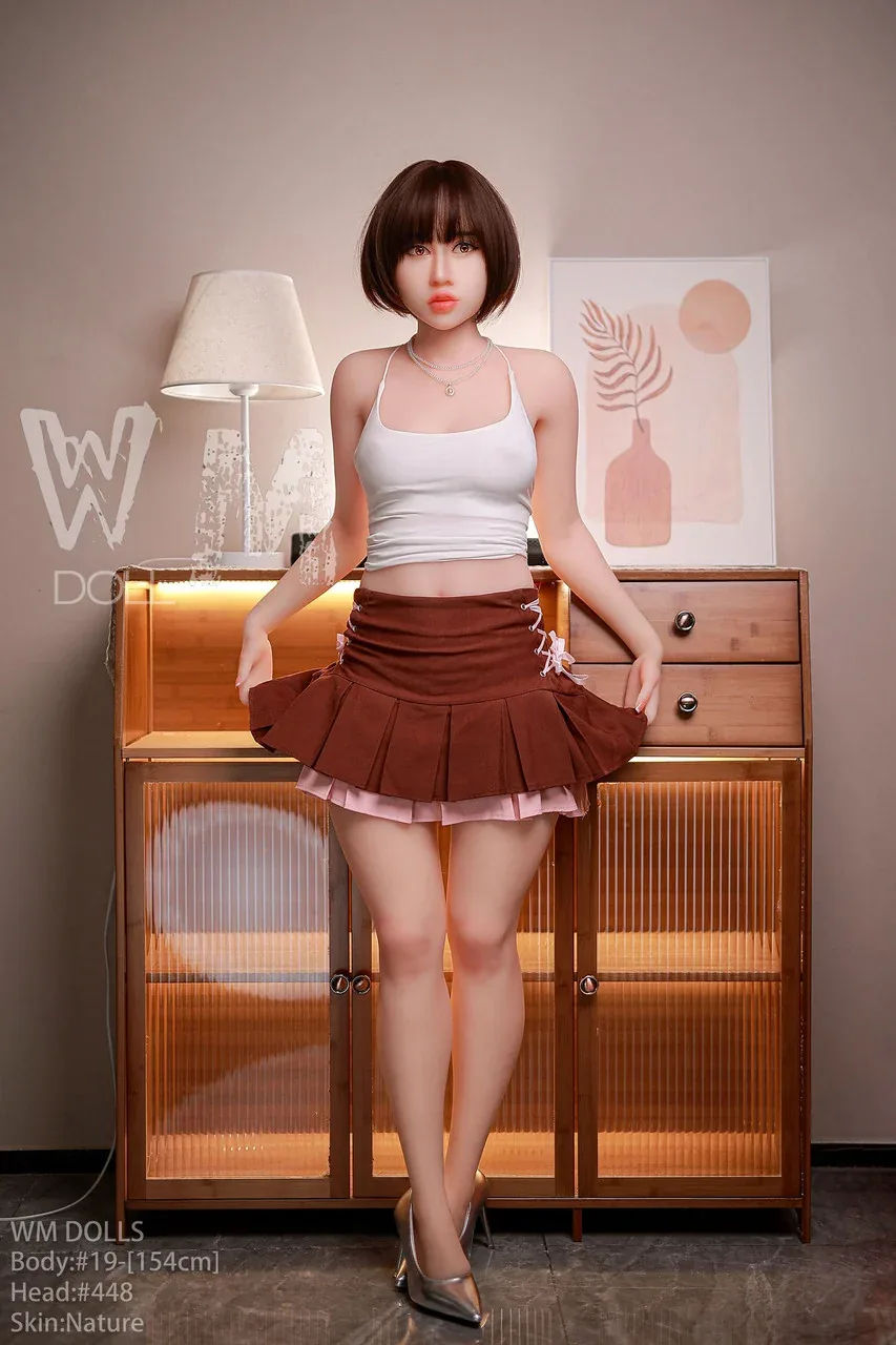 WM 154cm B cup - Grace view 2