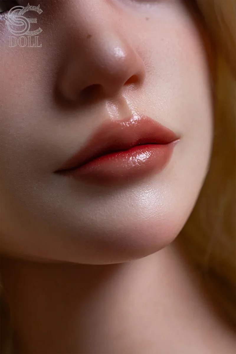 SE Doll T114cm Silicone F cup - Isla Kane view 5