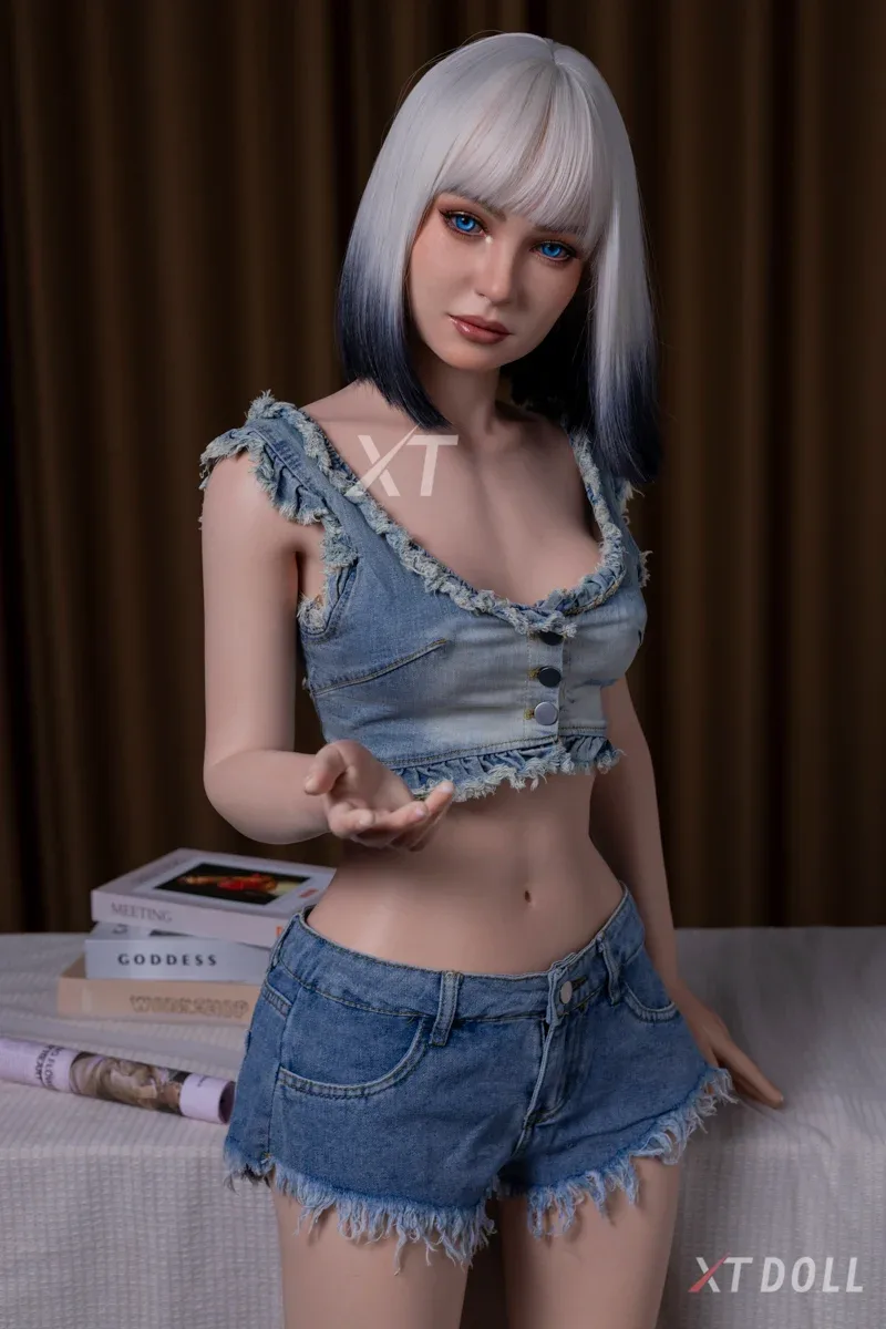XT Doll 161cm B cup Silicone - Natalie view 5