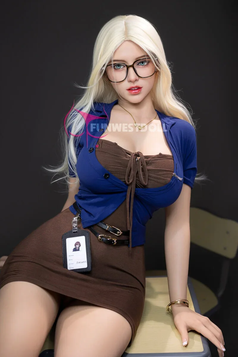 Funwest 157cm G cup - European Chloe view 2